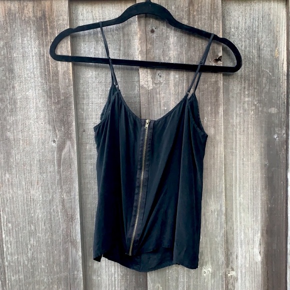 100% Silk Top - Picture 2 of 10